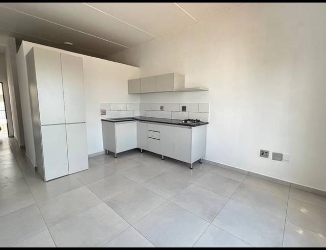 1 BEDROOM PROPERTY TO RENT IN FERNDALE